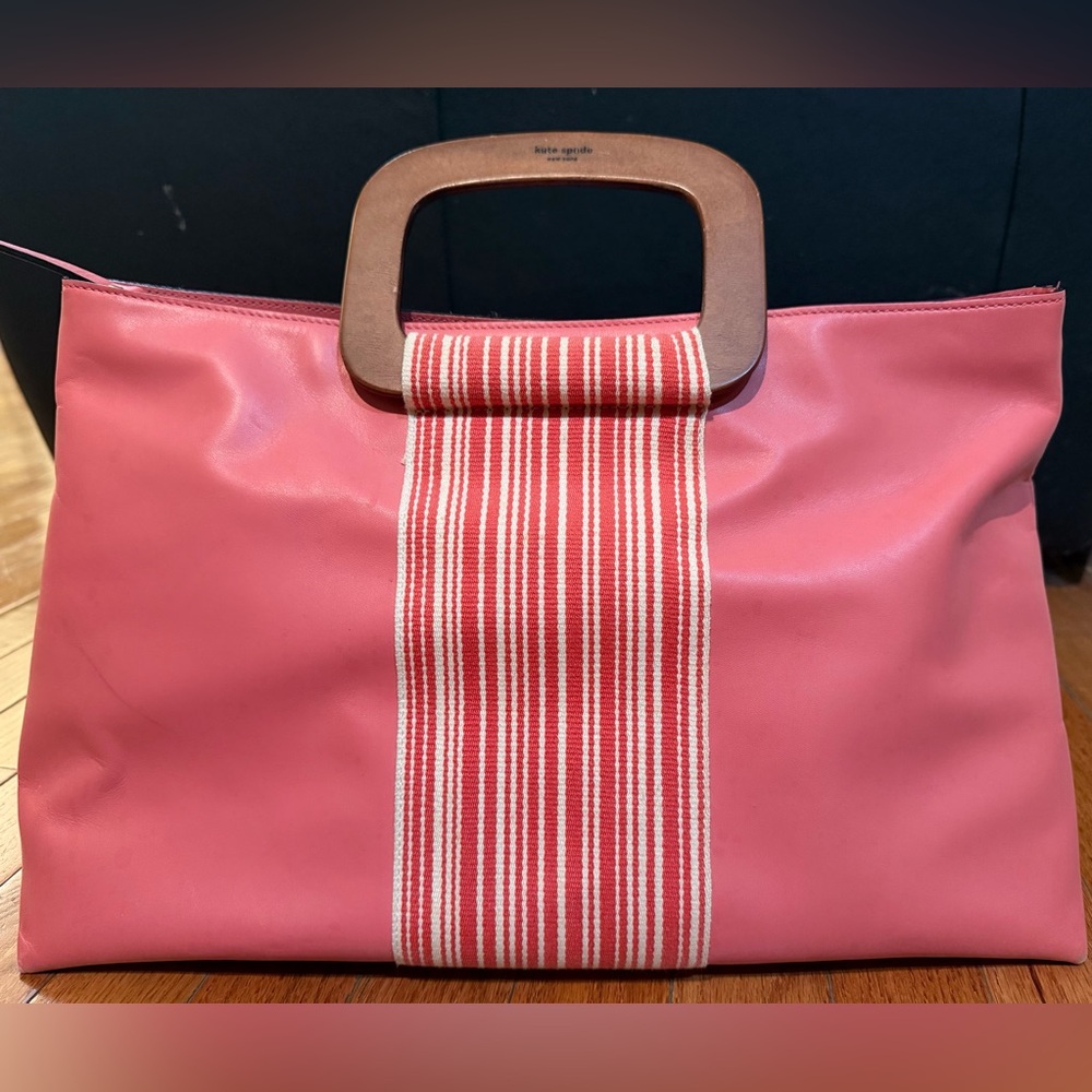 Kate spade New York wood handle leather bag